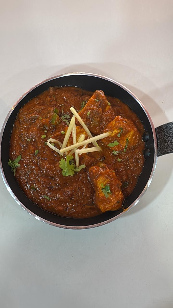 CHICKEN VINDALOO