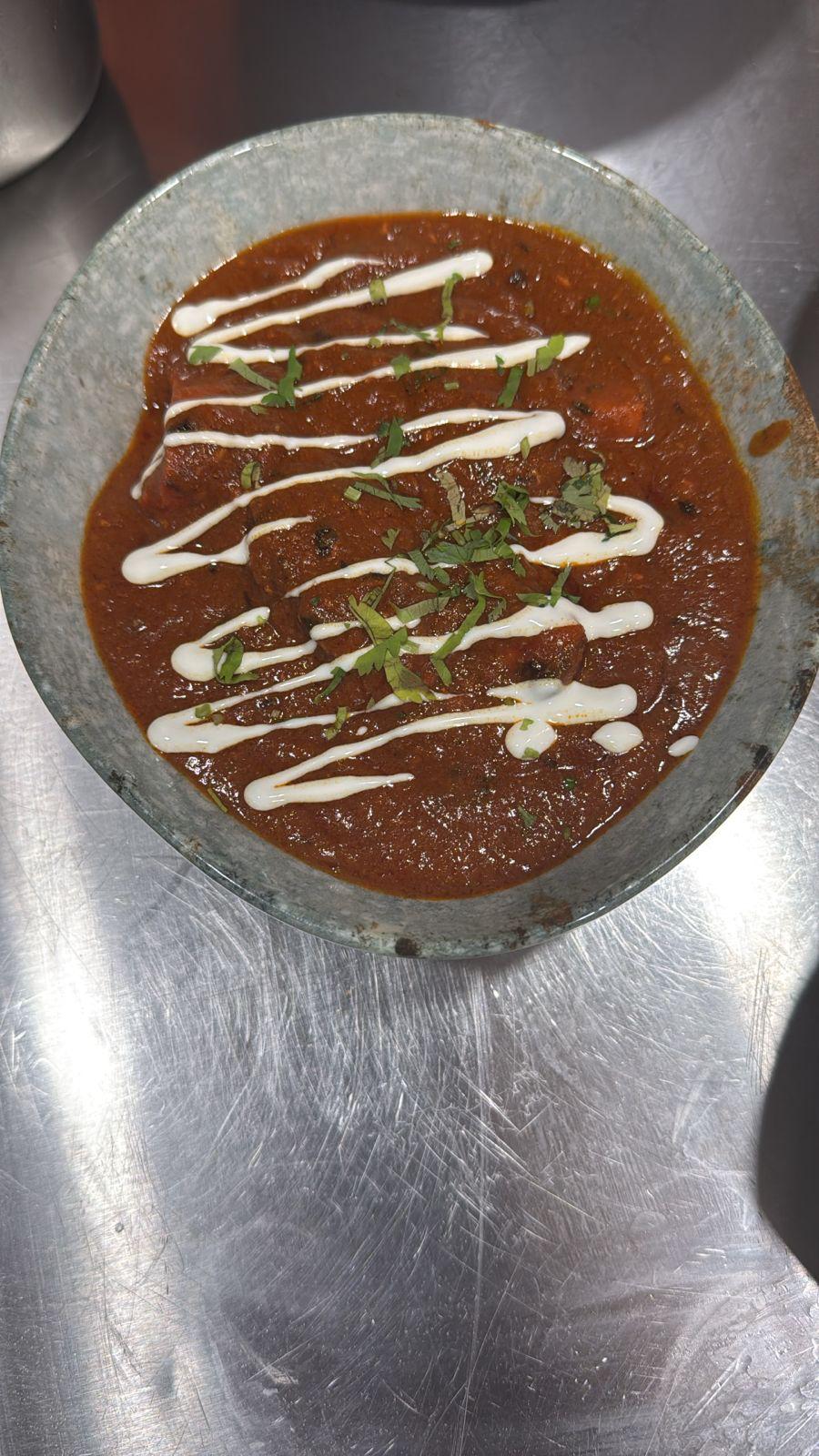 CHICKEN TIKKA MASALA